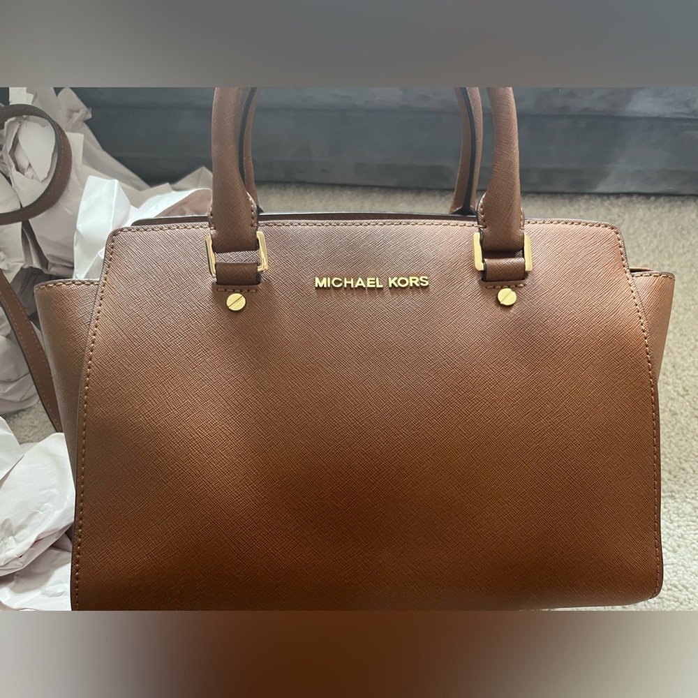 Michael Kors Selma Medium Satchel